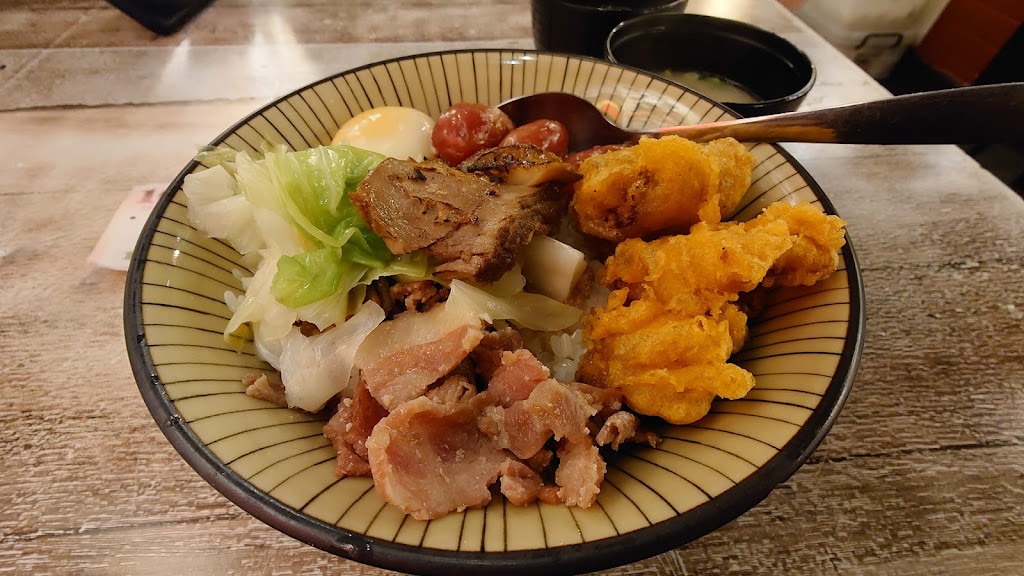 京阪豚骨拉麵 的照片