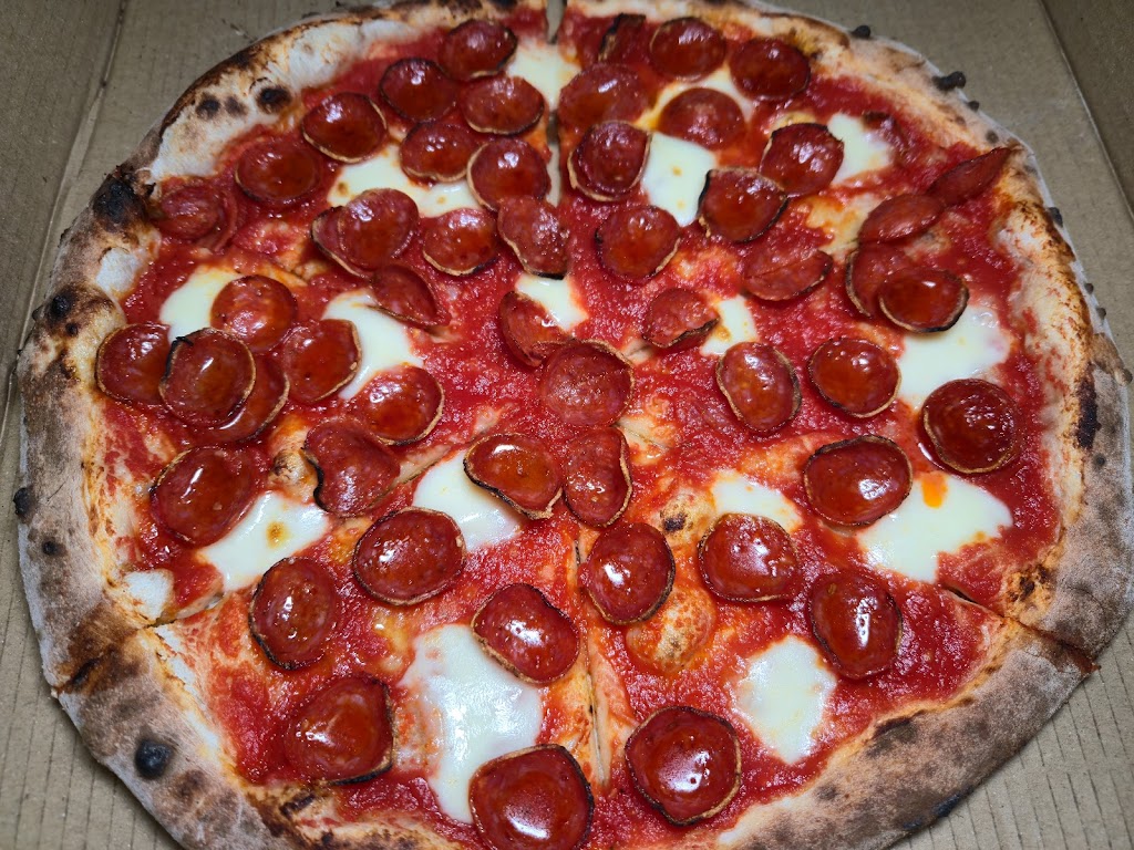 Lela Park Pizza