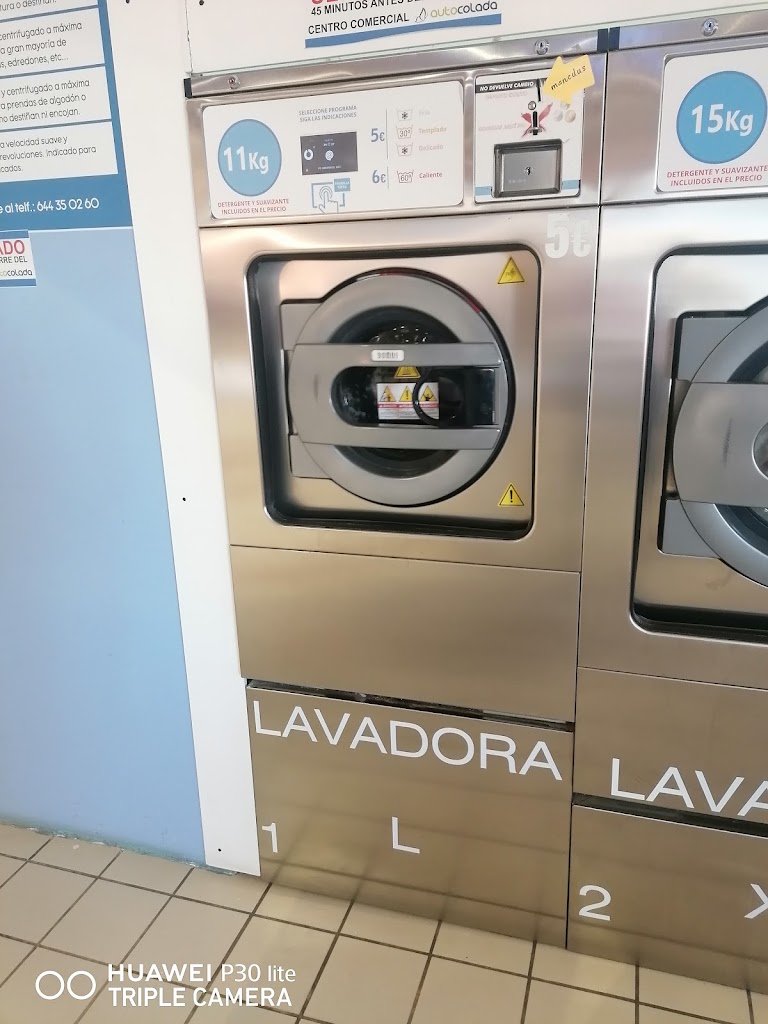 Lavanderia autoservicio Autocolada Self Service Laundry