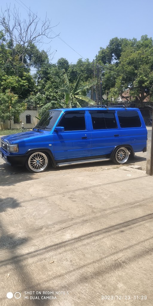 AR garage
