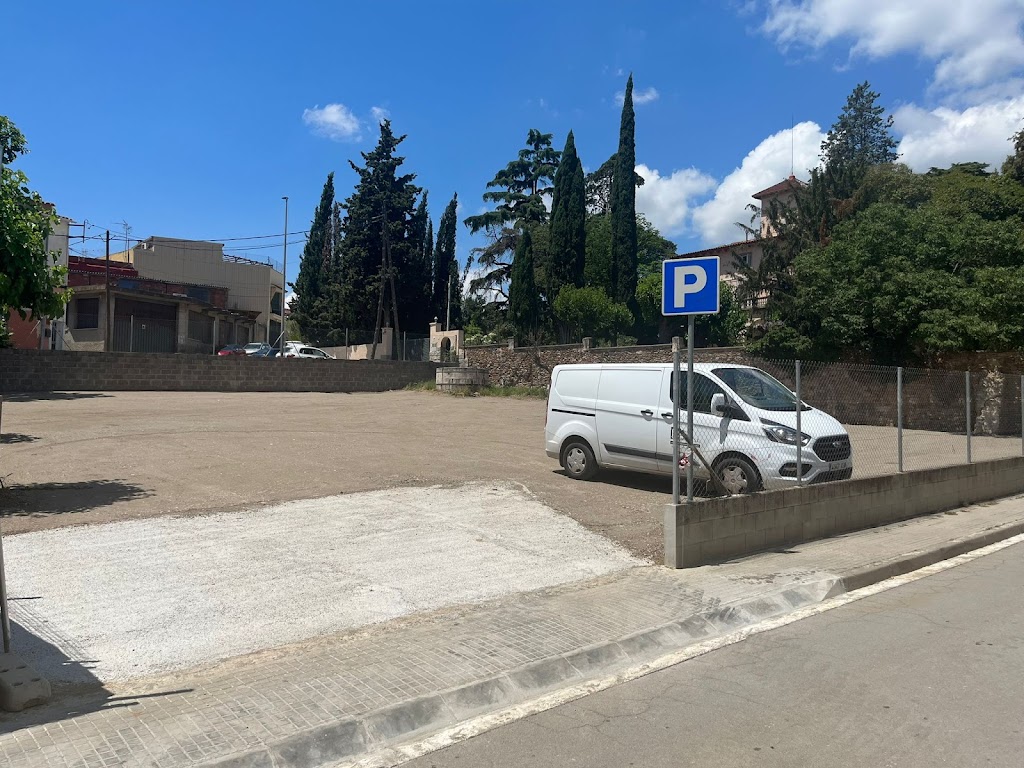 Aparcament public del barri de la Creu