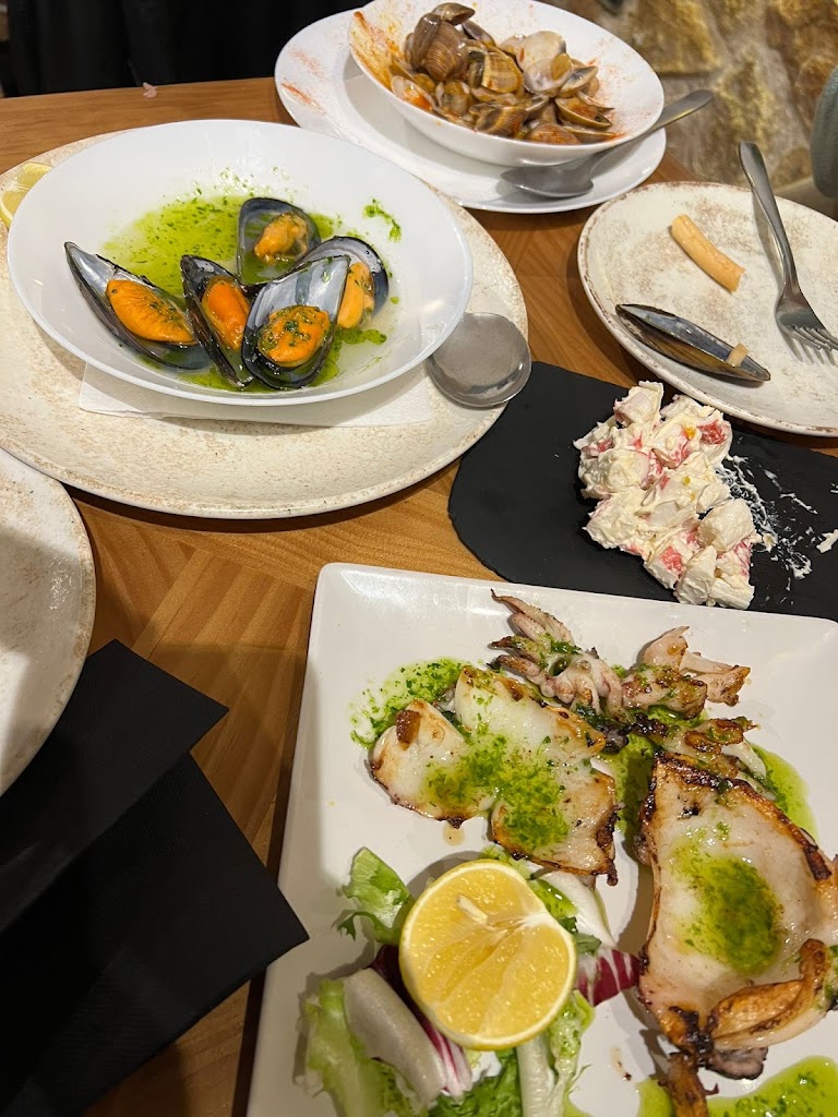 La Esquina Bar — Ostra