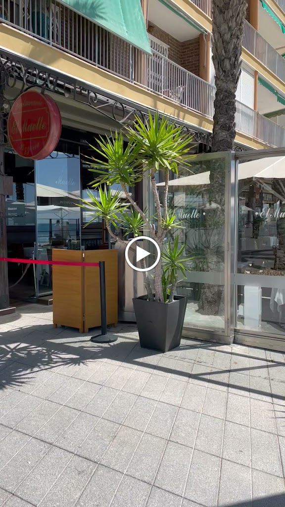 Restaurante Pizzeria Muelle — Videos