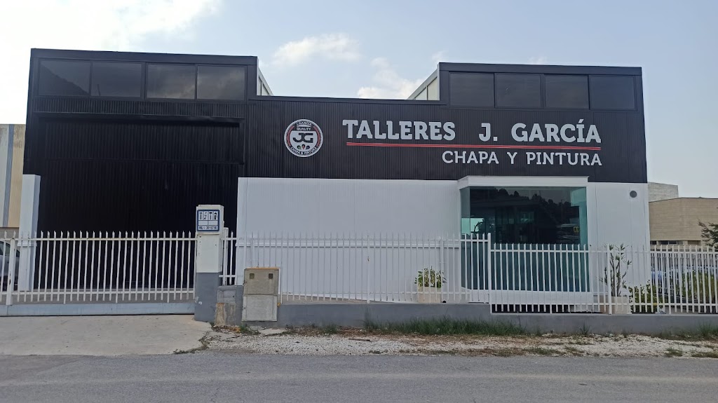 TALLERES J. GARCIA CHAPA Y PINTURA