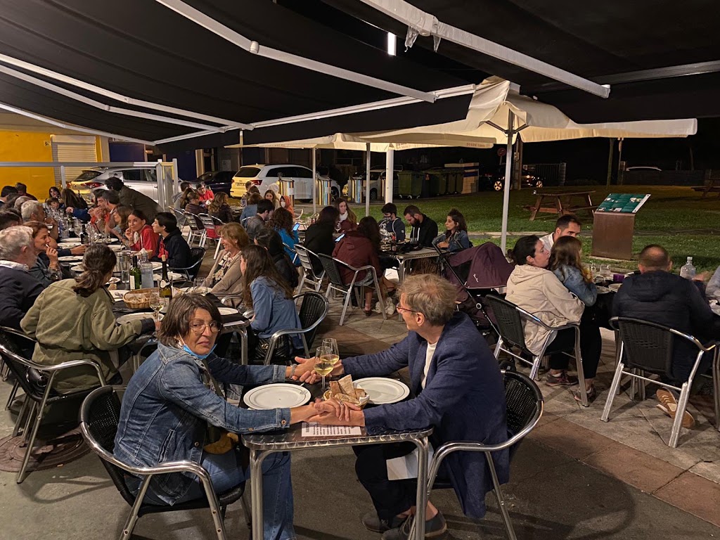 Vinoteca Aquitania — Ambiente