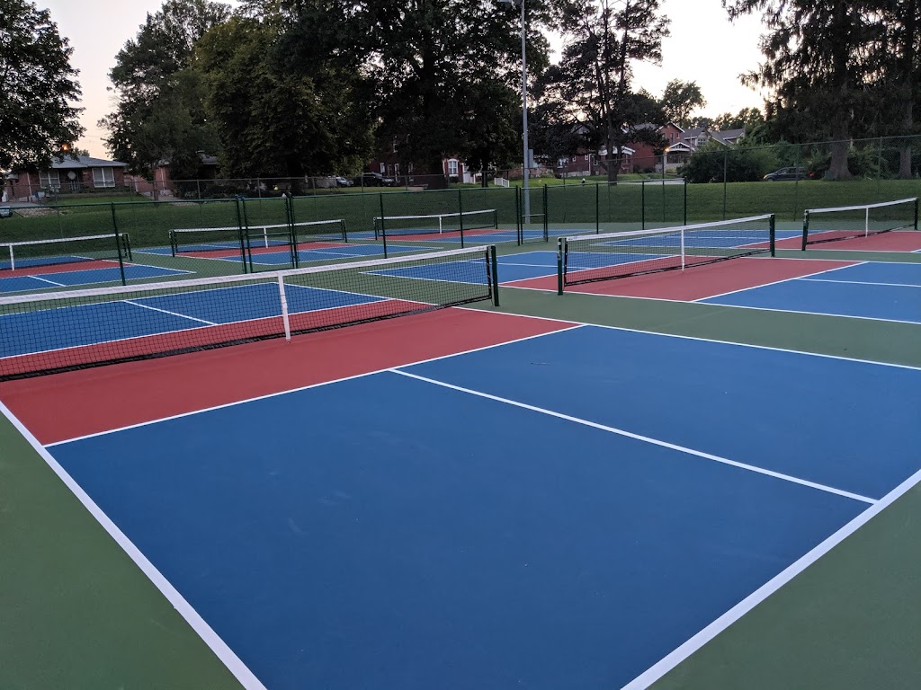 Carondelet Tennis Courts