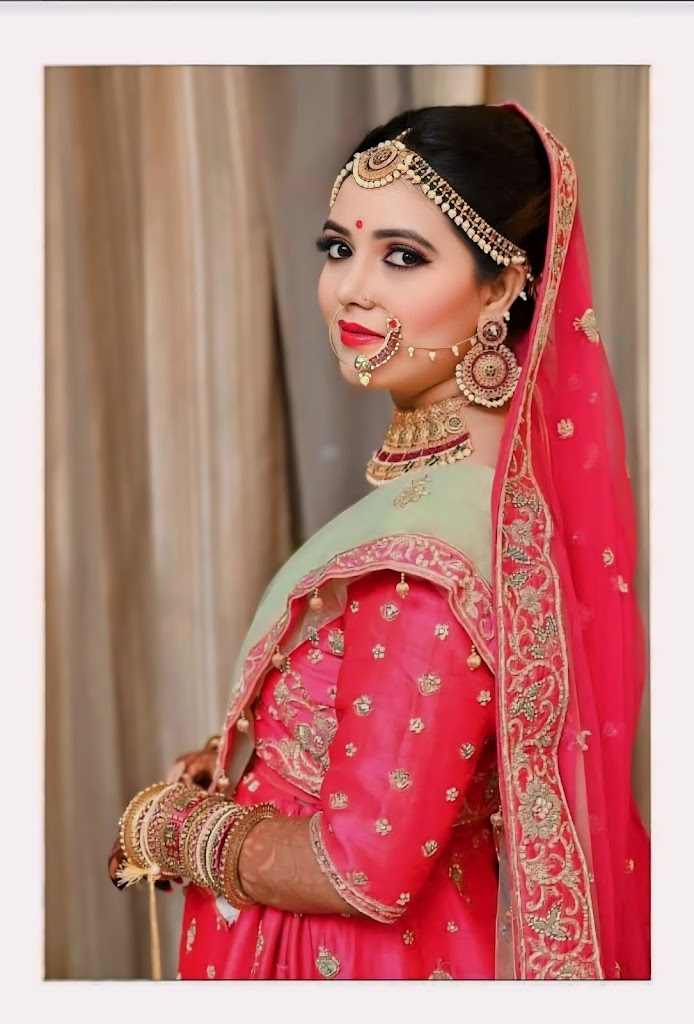 Silhouette Beauty Salon