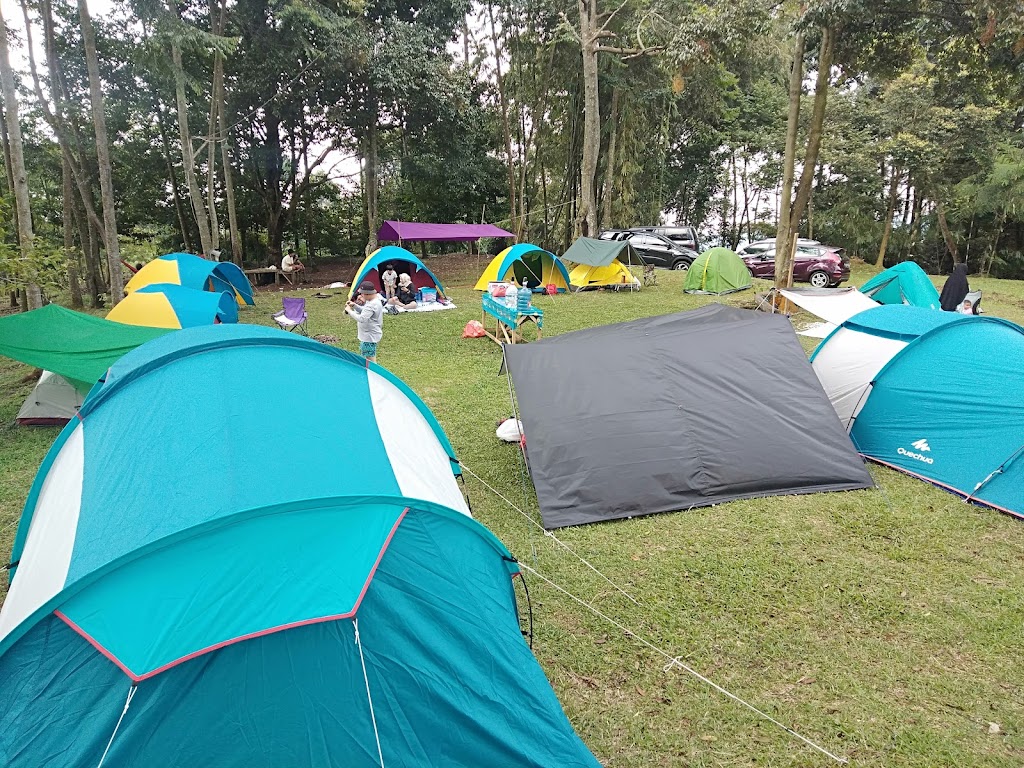 Camping Ground Villa Pink Curug Seribu