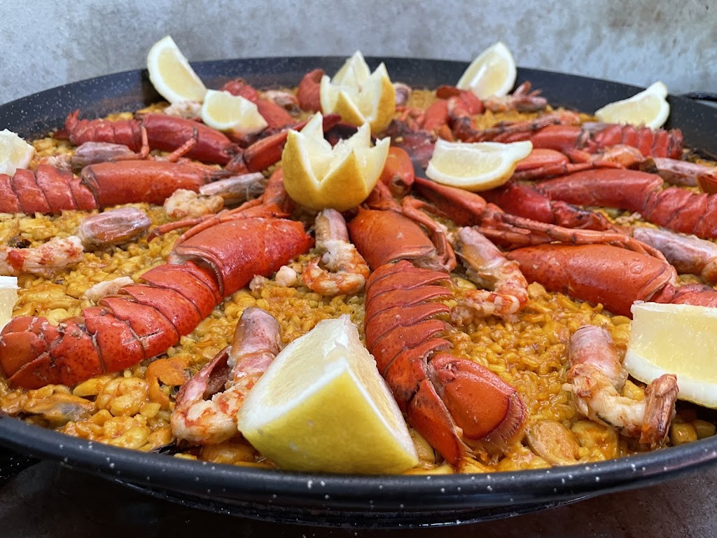 Bar Tenis Club Jativa — Comida y bebida