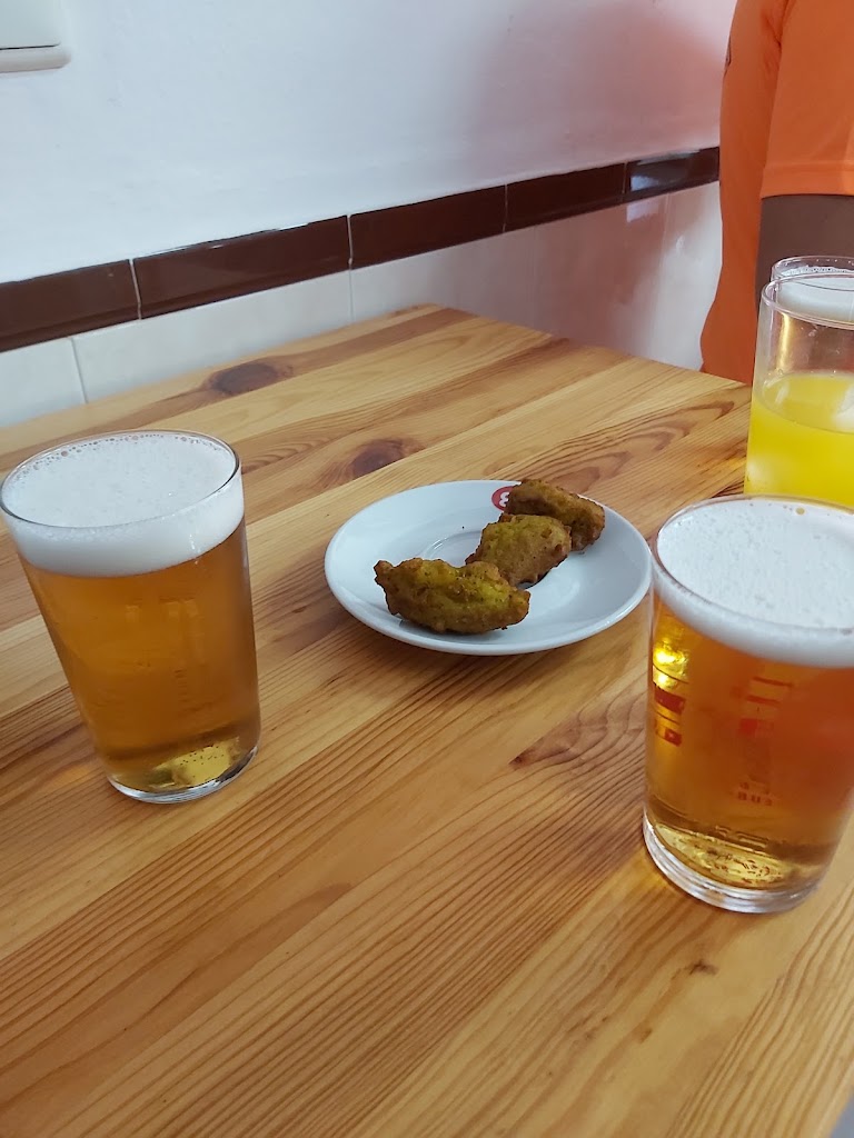 Bar Huerta Pablo — Comida y bebida