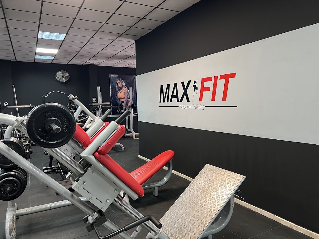 MAXFIT — Gimnasio
