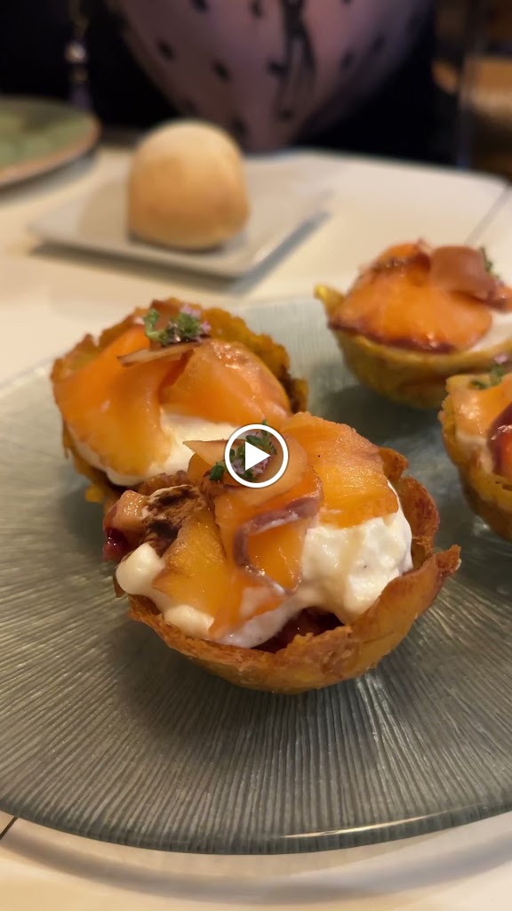 Restaurante Suglagu — Videos