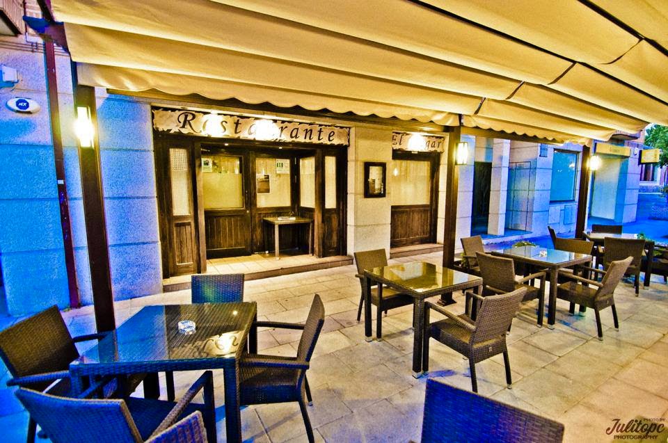 Restaurante El Lagar de Arroyomolinos — Ambiente