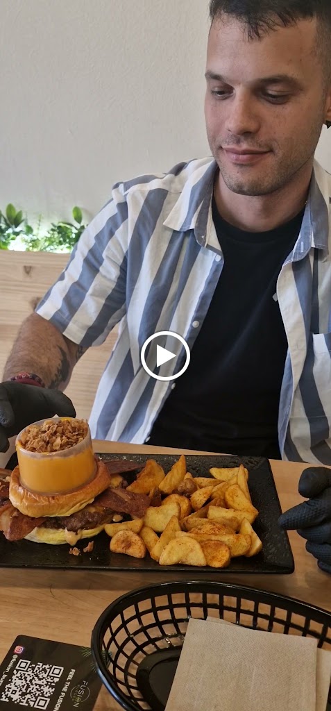 Fusion Burger La Laguna — Videos
