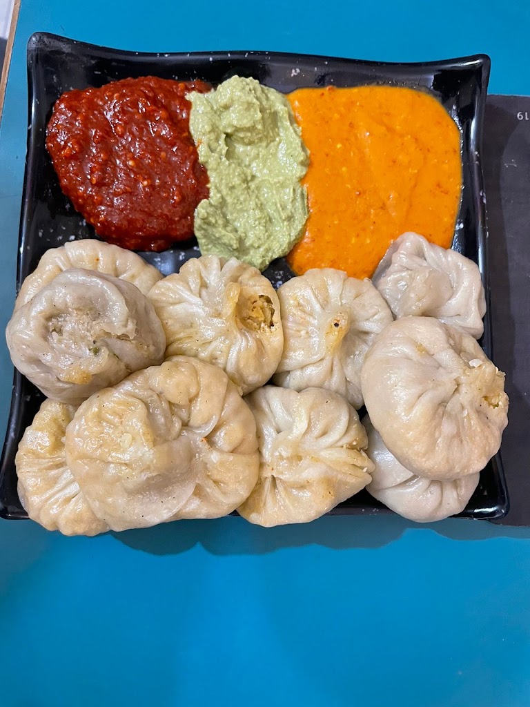 Pahadi Chulha Himachali Dham N Cuisines