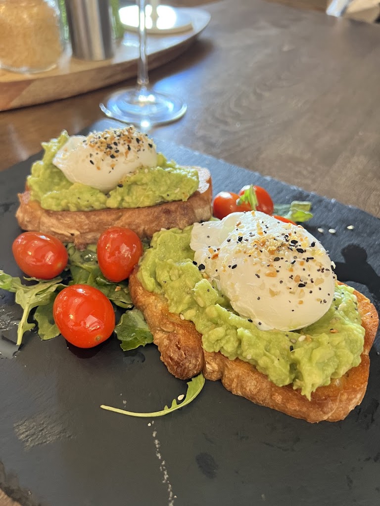 Avocado toast