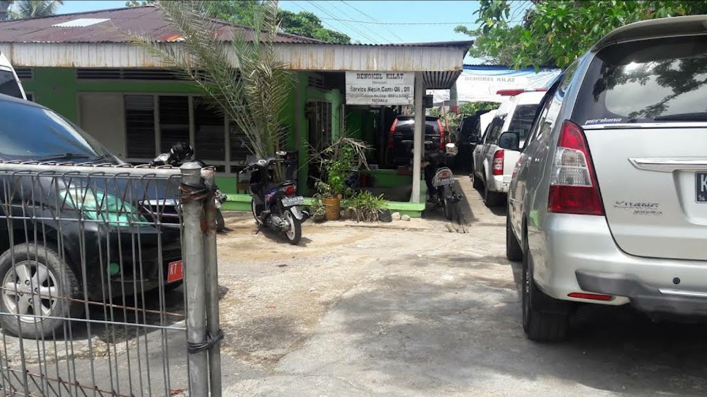 BENGKEL KILAT