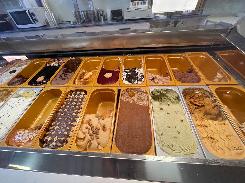 Heladeria La Flor Medinense Sl — Comida y bebida