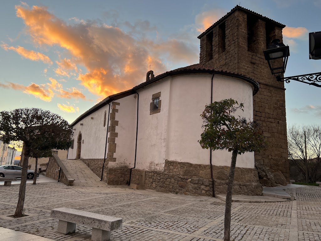 Iglesia de Santiago: Museo del arte