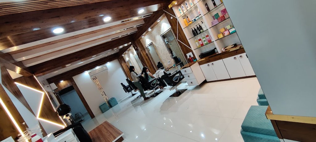 Siya Beauty Gallery