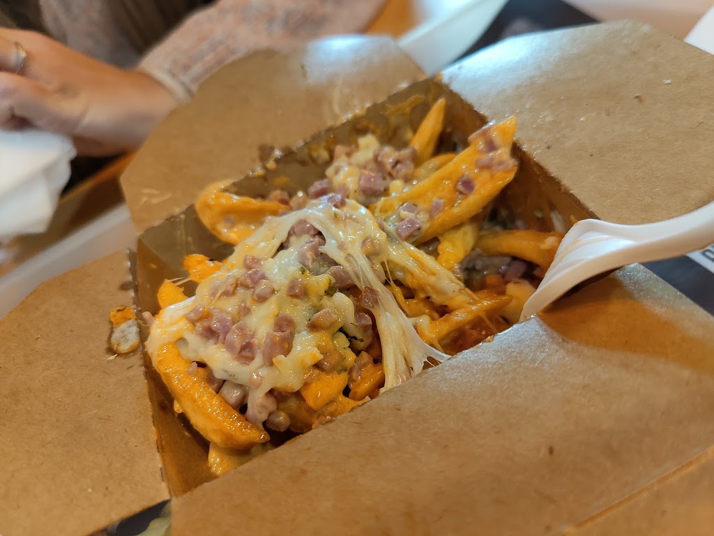Street Food World - Comida a domicilio y Restaurante — Papas fritas