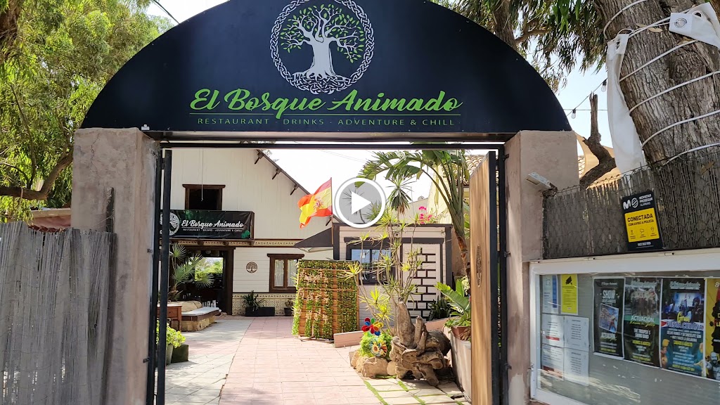 Restaurante El Bosque Animado Guardamar — Videos