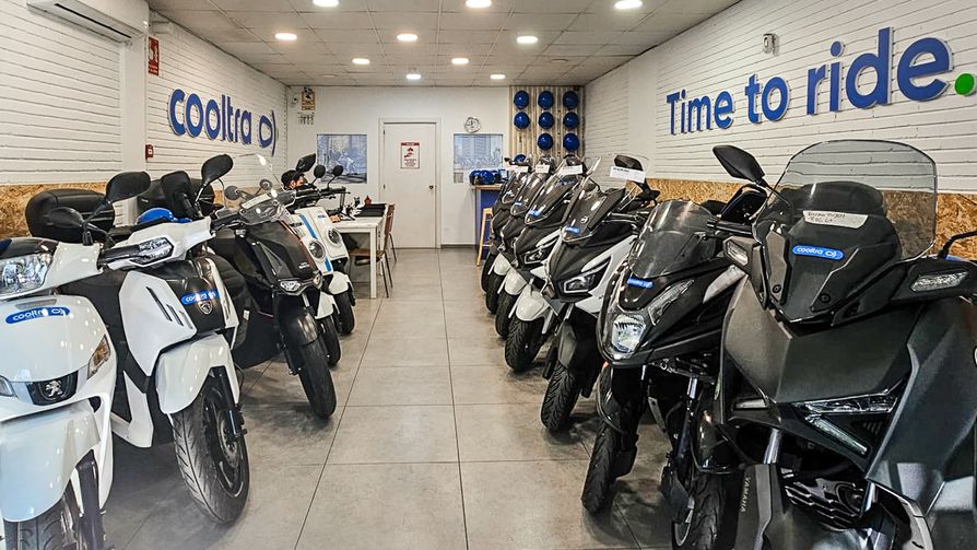 Cooltra Barcelona | Alquiler de motos por dias y meses en Barcelona