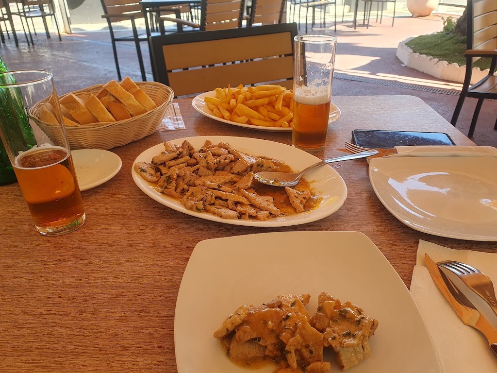 Terraza-Bar "El Retorno" — Comida y bebida