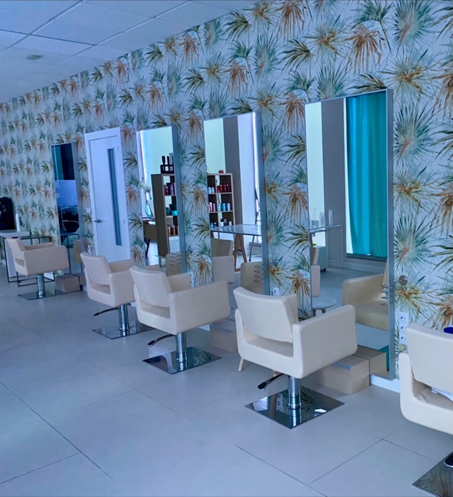 Beauty Salon by Nielfa — Interior