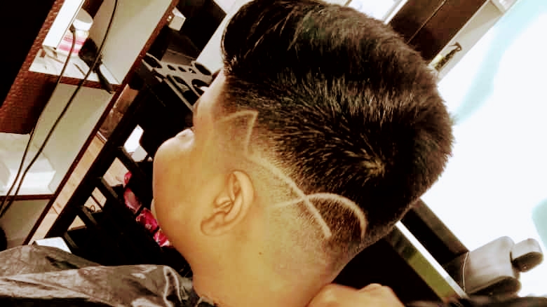 Cut Care Unisex Salon