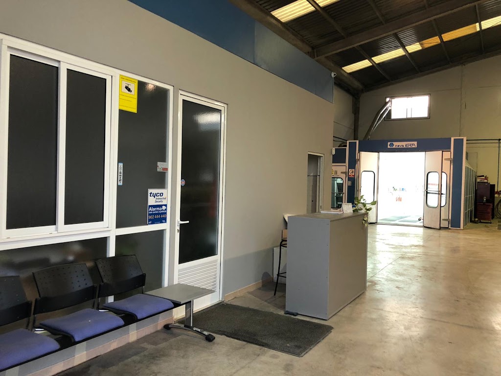 Talleres Lozano — Interior