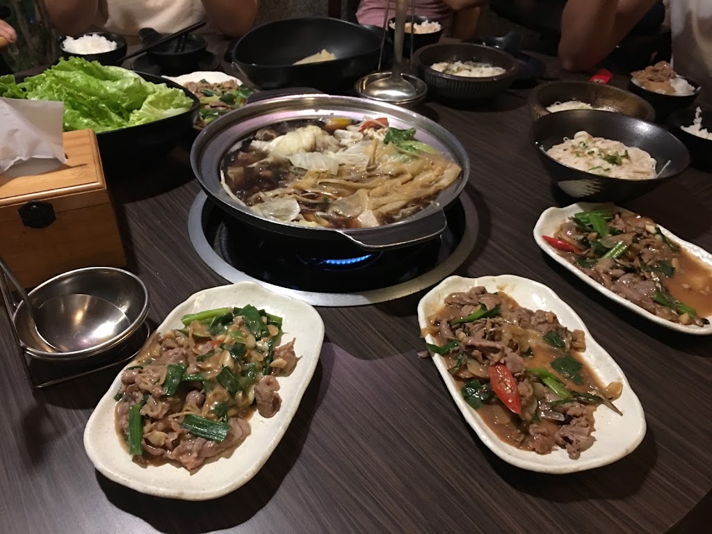 羊立發創意料理 的照片