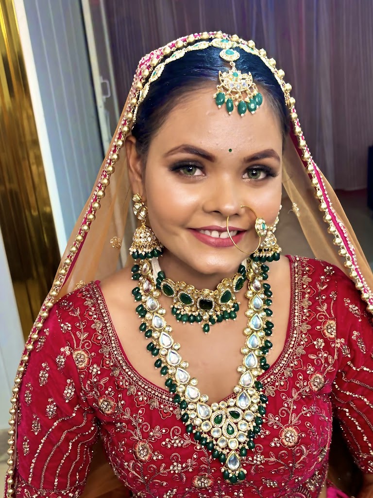 Aadishree Makeovers Freelance Bridal Makeup Artist