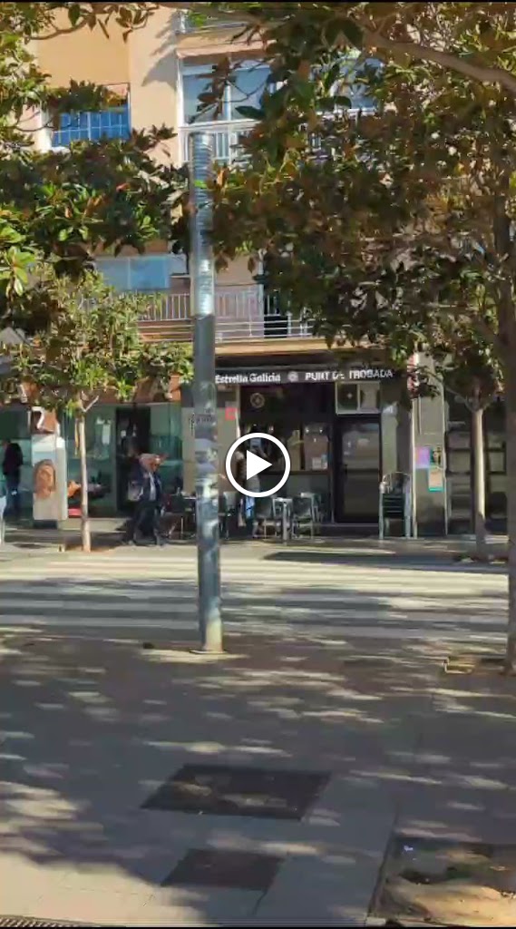 BAR PUNT DE TROBADA — Videos
