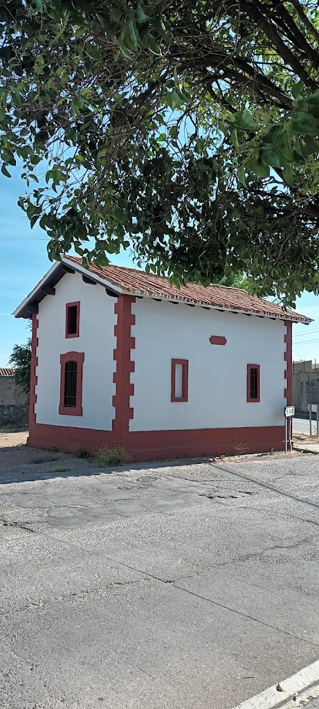 Antiguo apeadero del ferrocarril de Los Pedroches.
