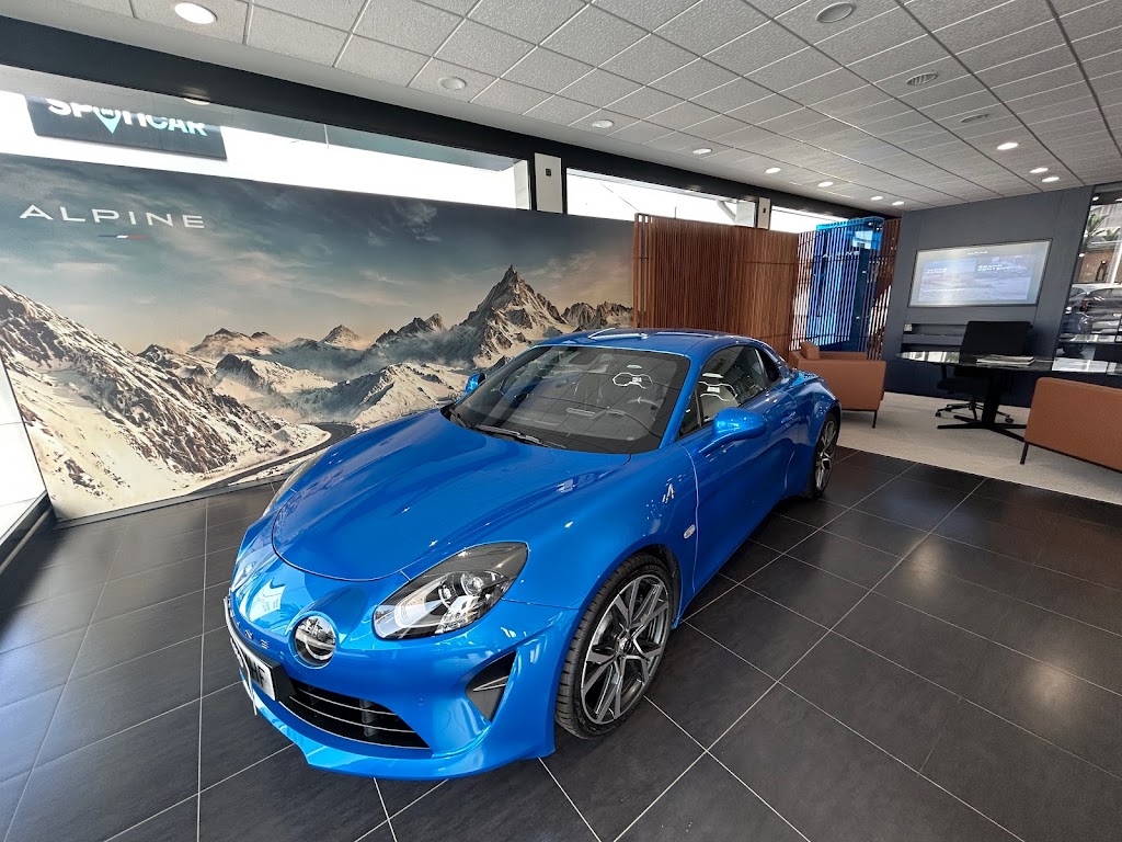 ALPINE STORE MARBELLA — Interior