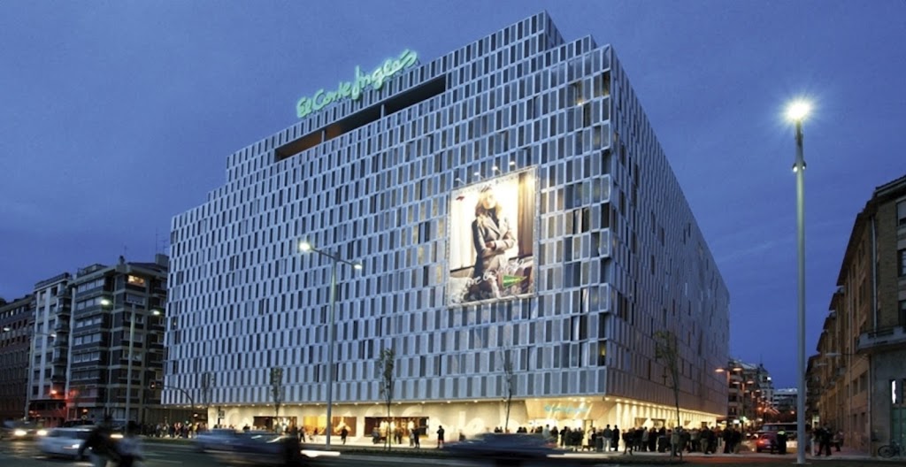 El Corte Ingles Pamplona — Del propietario