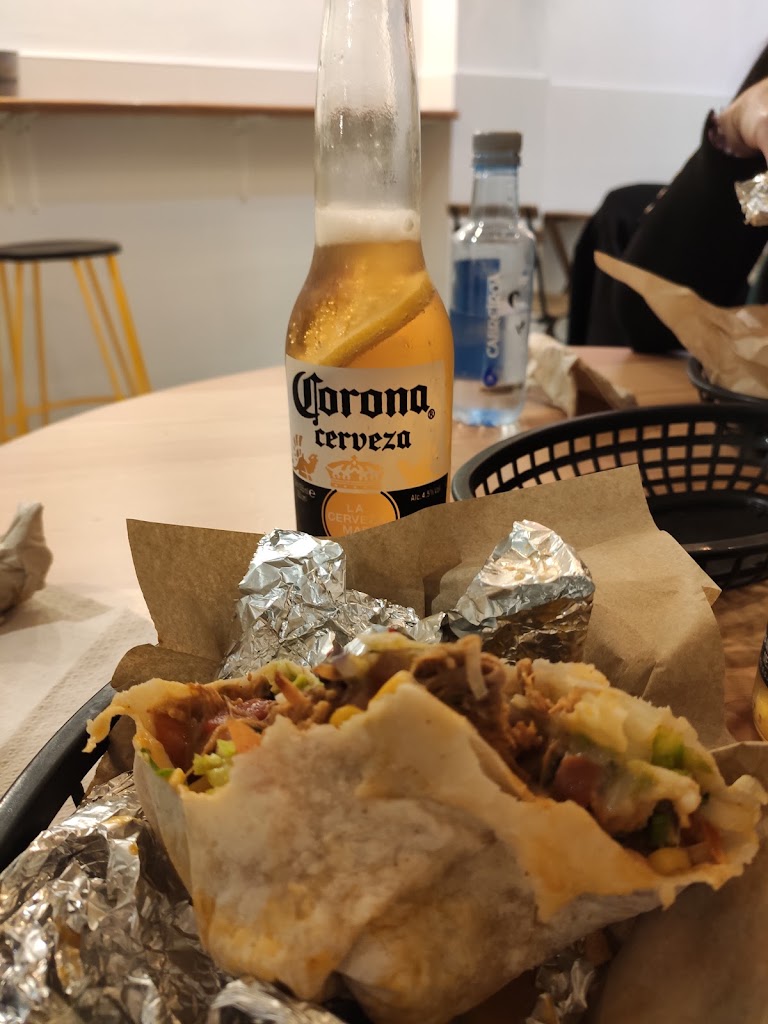 Mole Tex Mex — Burrito