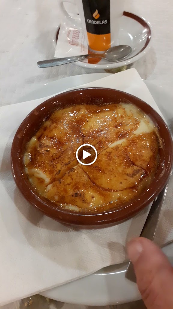 Bar Restaurante El Poligono II — Videos