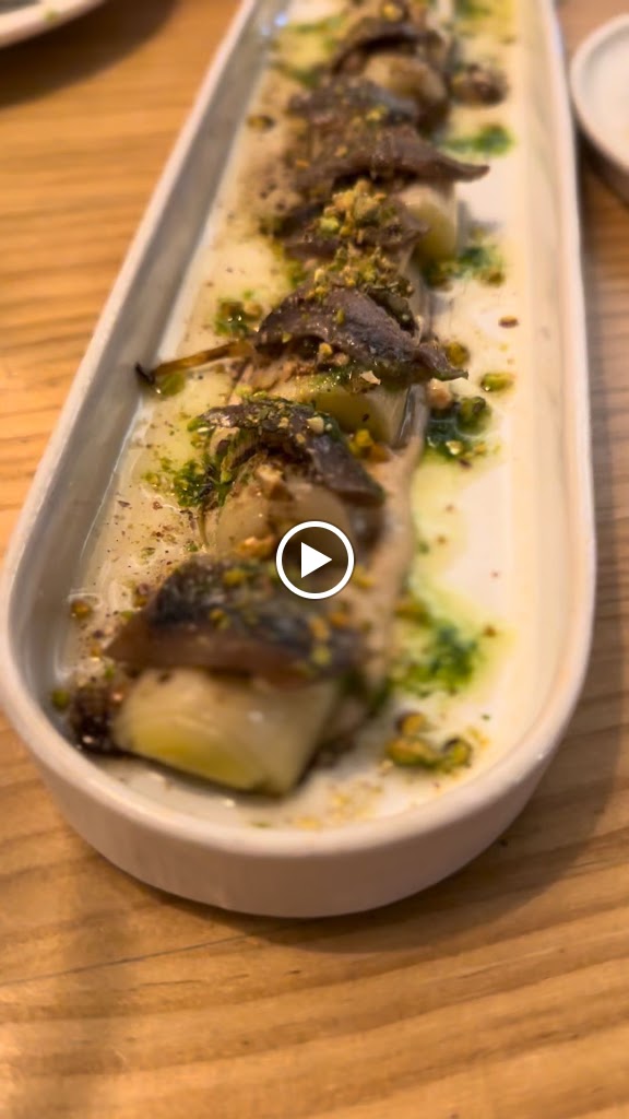 Restaurante Nueve — Videos
