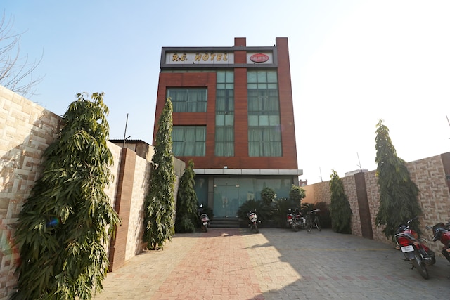 Capital O Rc Hotel