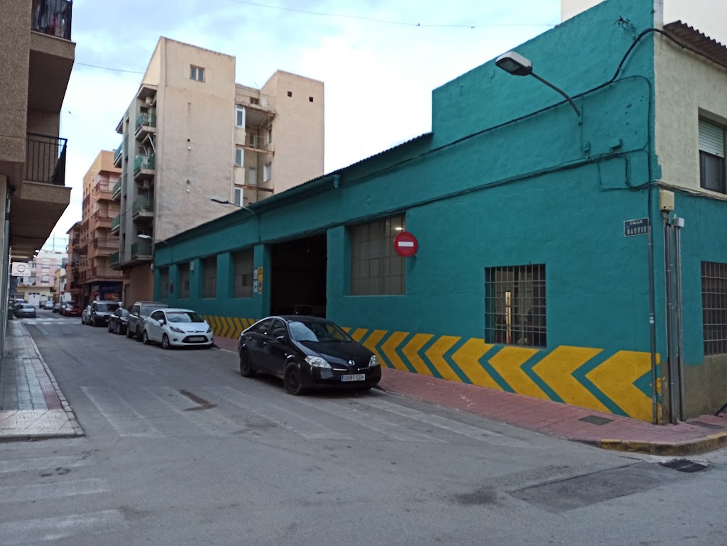Taller Mecanico Hijos De Juan Lopez Sanchez — Del propietario