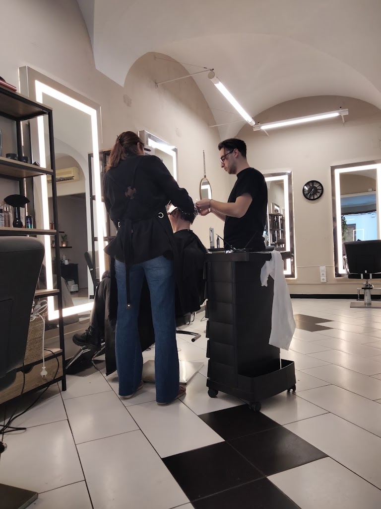 Inma Torres Peluqueria — Del propietario