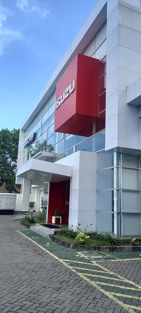 Bengkel Isuzu Astra International