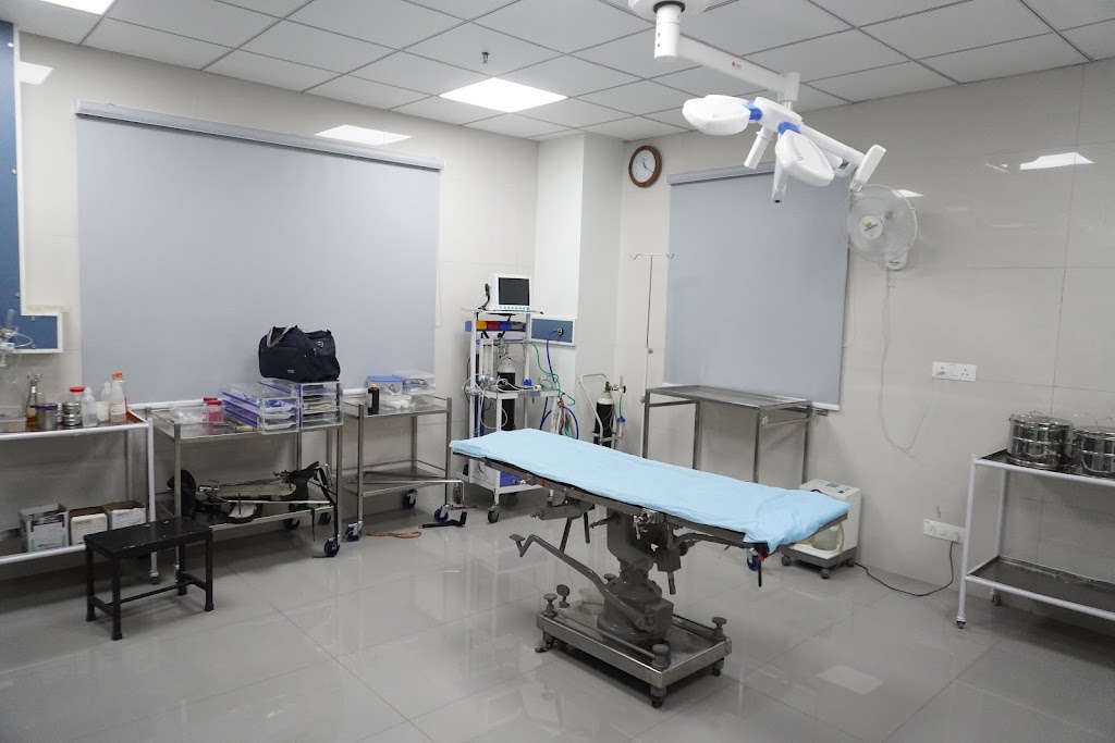 Dr. Jay Sidhdhanath Hospital And Prasuti Gruh Best Gynecologist And Pediatrician Doctor In Botad Best Maternity Hospital