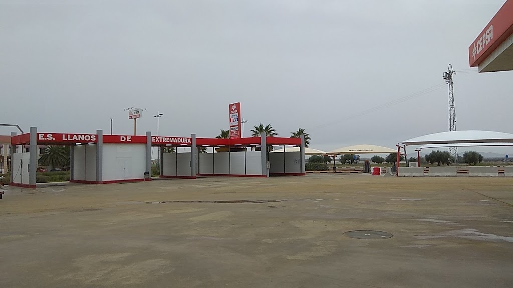 Estacion de servicio Cepsa LLANOS DE EXTREMADURA — Estacion de servicio
