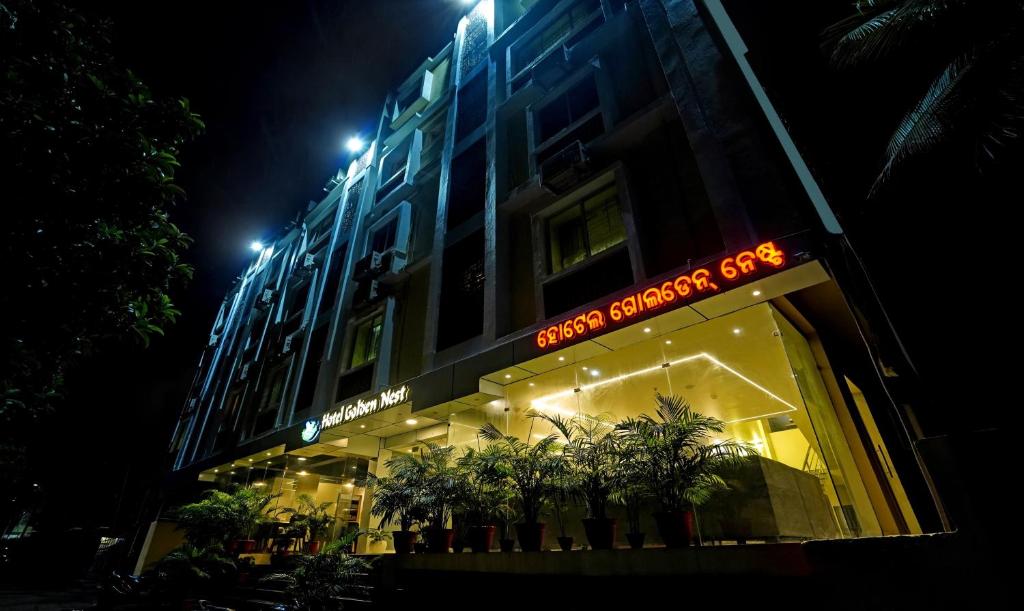 Hotel Golden Nest