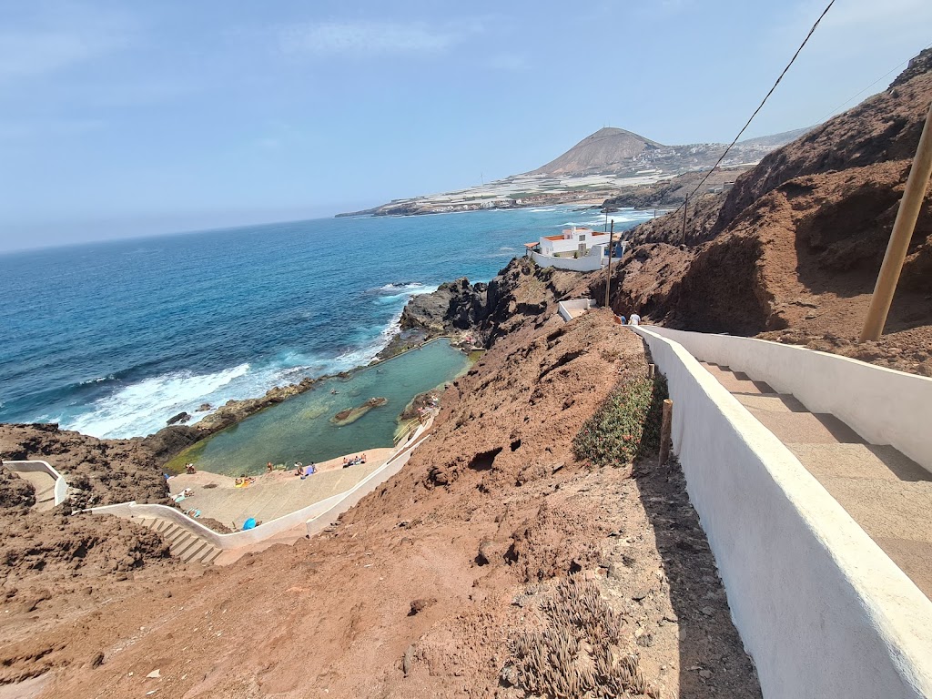 Piscina La Furnia o El Clavo