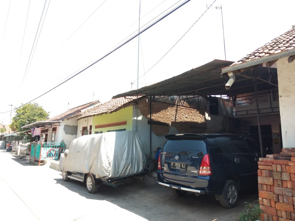 BENGKEL MOBIL JOHAN (Spesialis Stel Pintu Mobil)