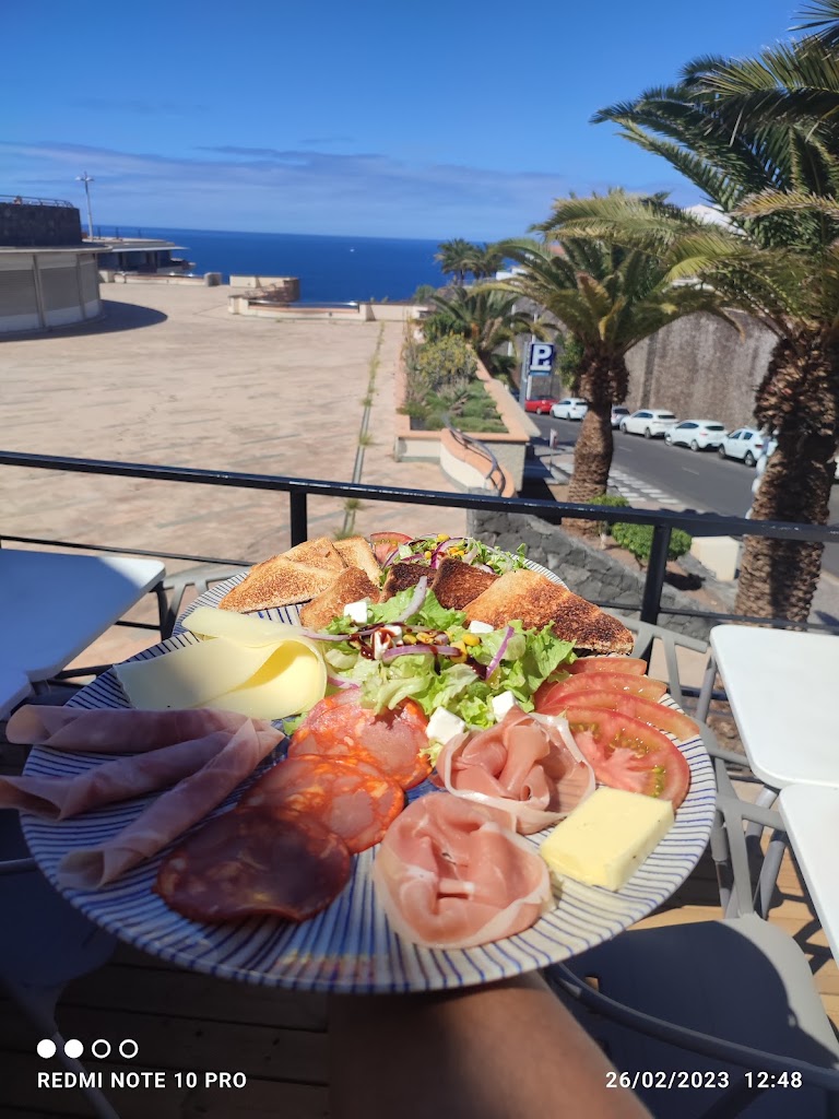 CREM DE LA CREM SANTIAGO DEL TEIDE — Comida y bebida